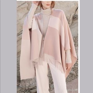 NWT Soia & Kyo Scarfigan with Fringe